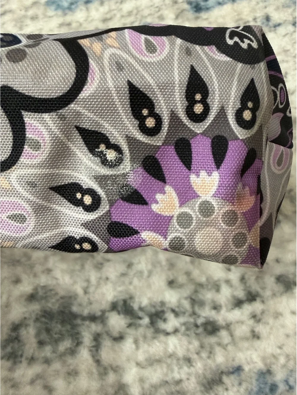 Vera Bradley Mimosa Medallion Travel Makeup Toiletries Bag Zip Top Purple Grey